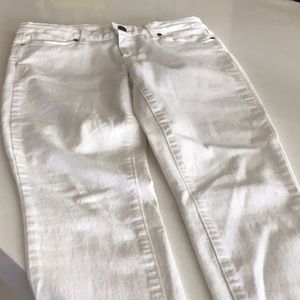 Never worn Paige premium denim white jeans. Size 27.